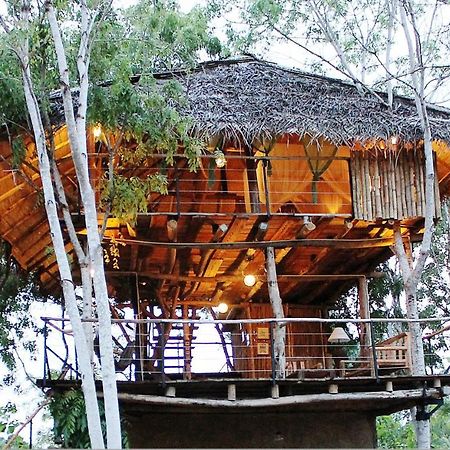 The Saraii Tree Lodge Tissamaharama Kültér fotó